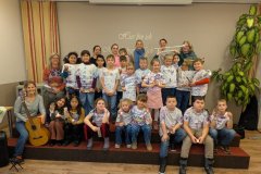 2025-12-02-Adventsingen-im-Pflegeheim-Mittel
